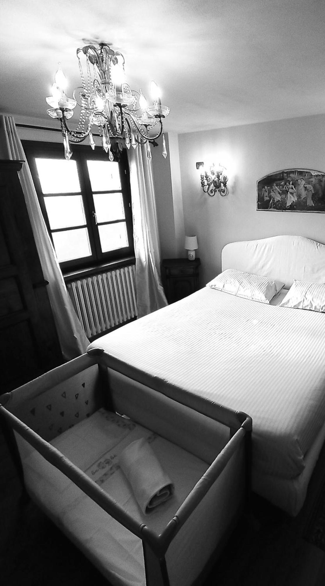 Teresa Al Belvedere Rooms&Holidayapartments Camere&Appartamenti Castellinaldo 外观 照片